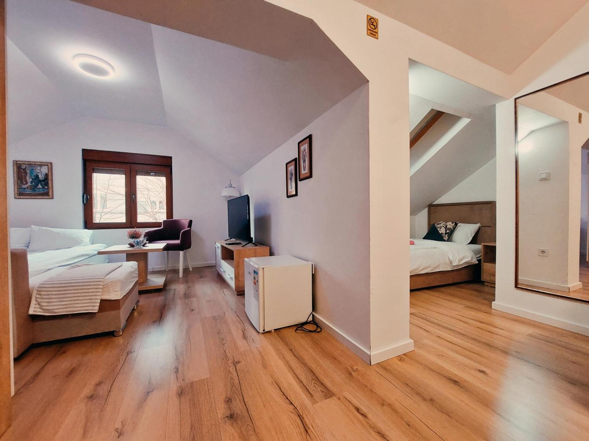 Buba Palace Никшич Экстерьер фото